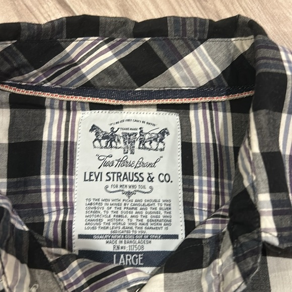 Levis long sleeve western button down shirt size large. - Picture 3 of 9